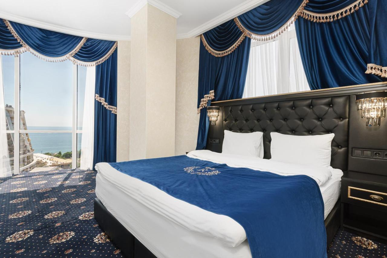 Apartment D'monica